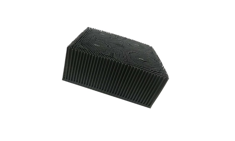 BRISTLE, 1.6, SQR FOOT, NYLON, BLACK